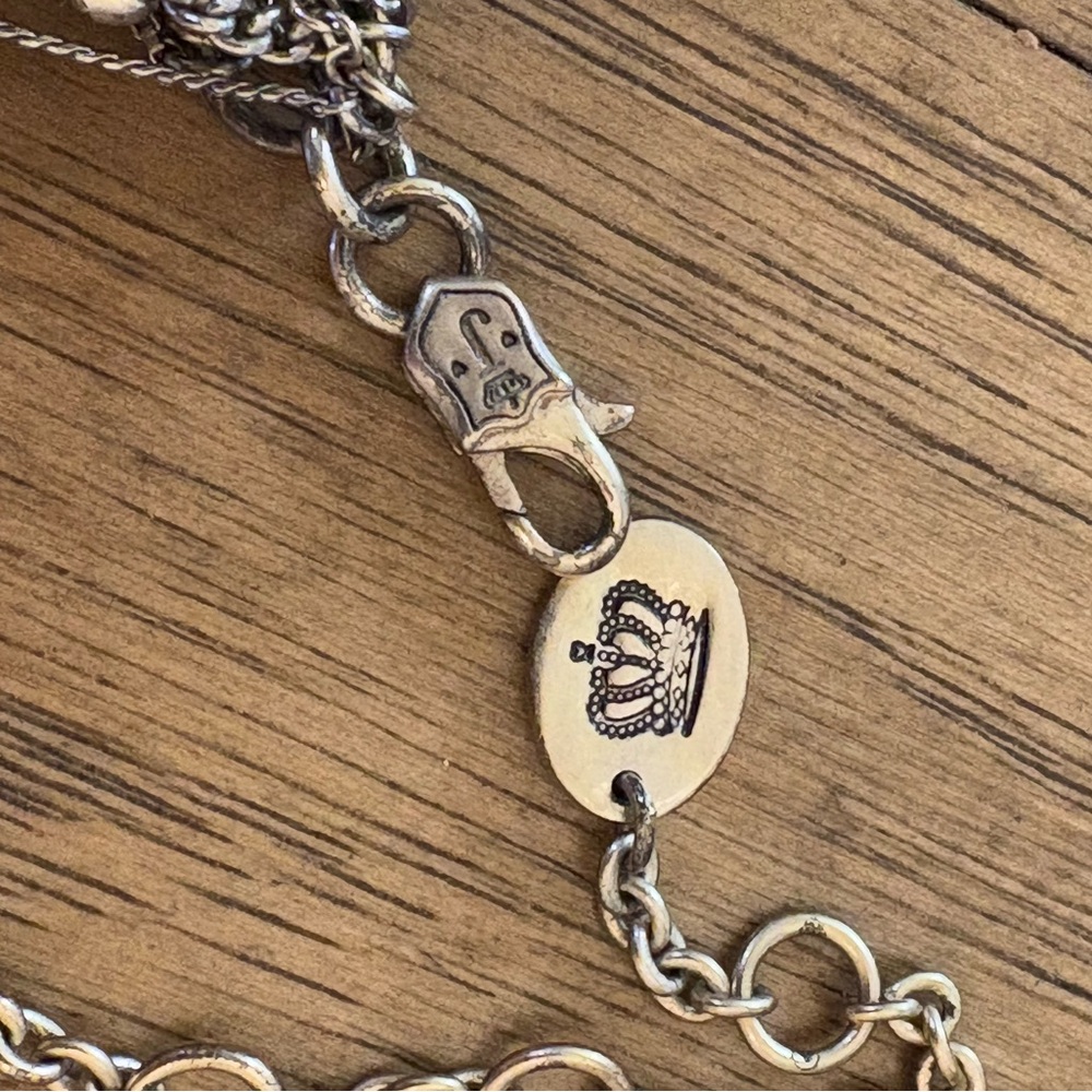 Juicy Couture - Picture 2 of 3